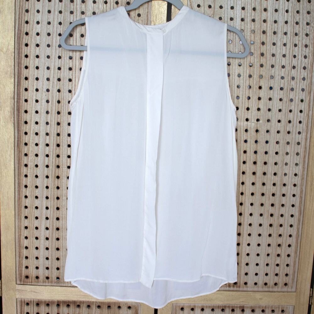Vince Womens SIZE M Silk Sleeveless Crew Neck Basic Blouse Cream White